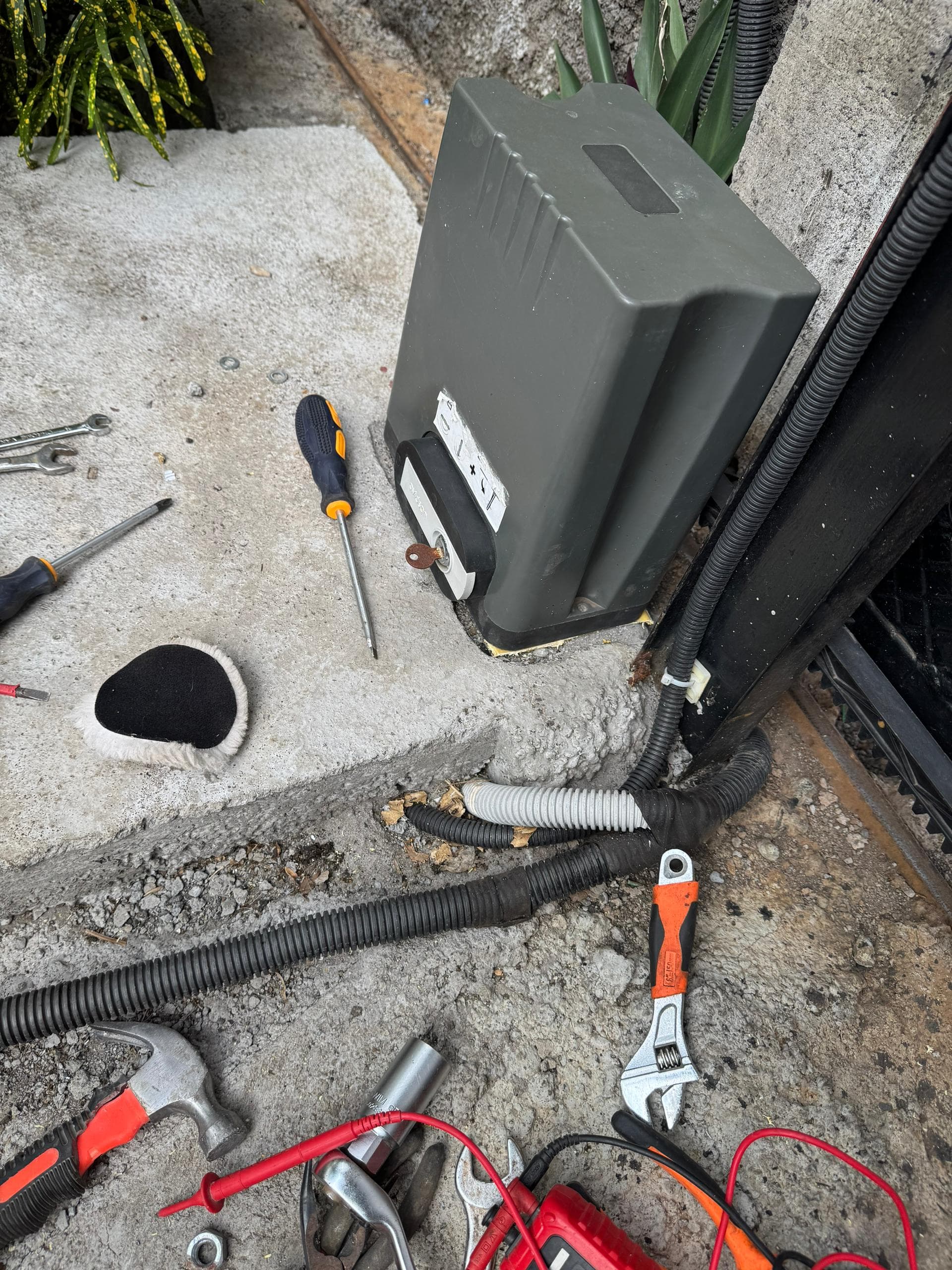 Portail coulissant automatique – Client I2A